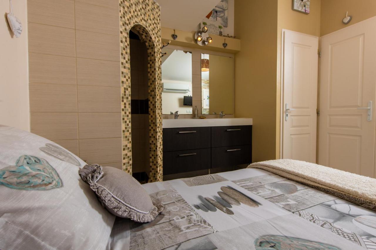 Chambre D'Hotes Villa De La Sueur Au Bonheur La Bouilladisse Exteriör bild