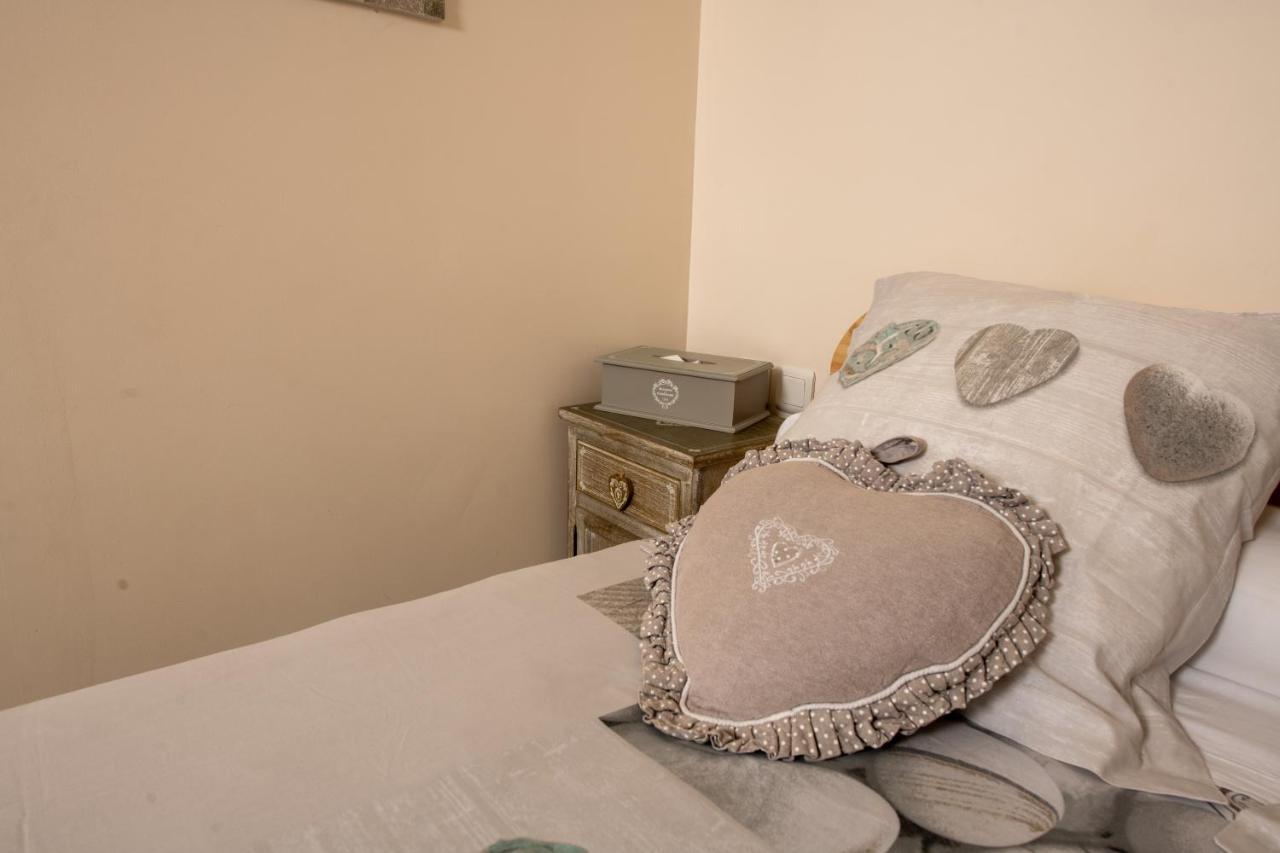 Chambre D'Hotes Villa De La Sueur Au Bonheur La Bouilladisse Exteriör bild