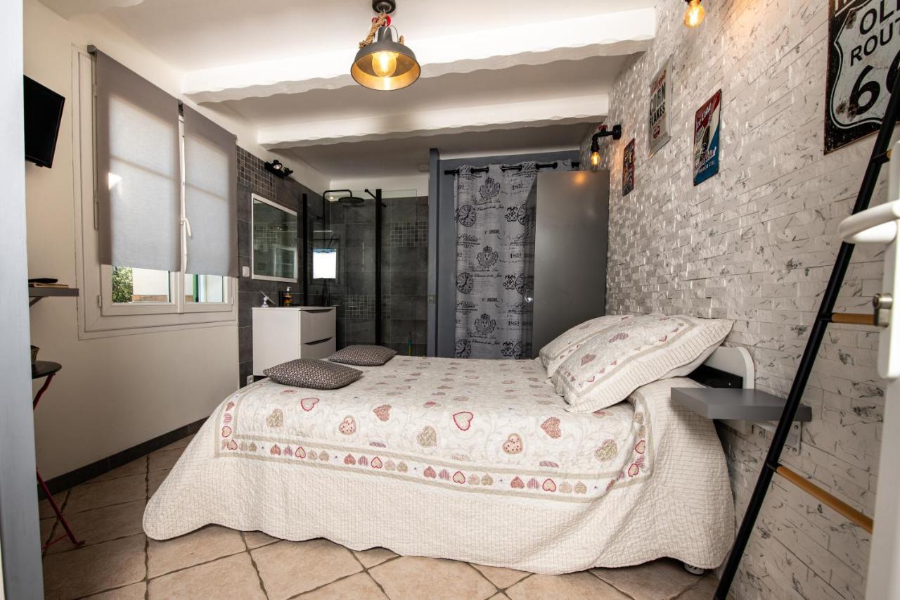 Chambre D'Hotes Villa De La Sueur Au Bonheur La Bouilladisse Exteriör bild